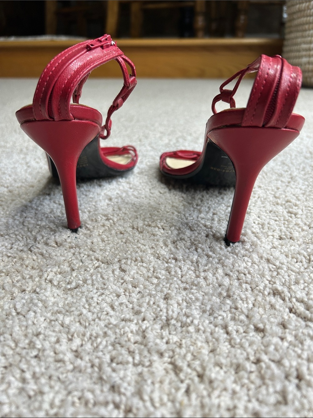 COLLIN STUART, RED HIGH HEEL SANDALS - Picture 4 of 5
